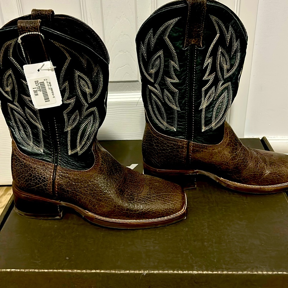 jb dillon wetern boots mens size 7. Womens 8.5
